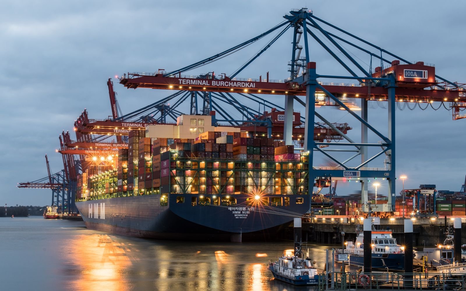Wholesale Sugar Trader: How We Source, Price & Ship Bulk Sugar