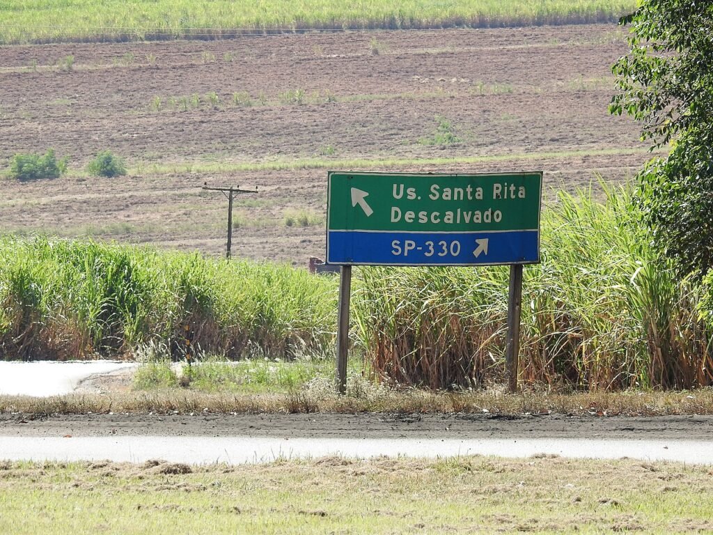 a mill that produces Brazilian sugar and ethanol